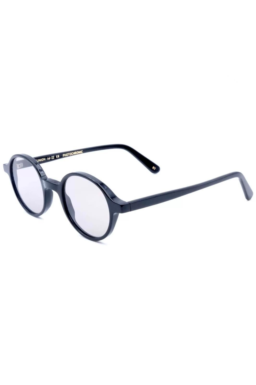 L.G.R Reunion Black 01 // Grey Photochromic