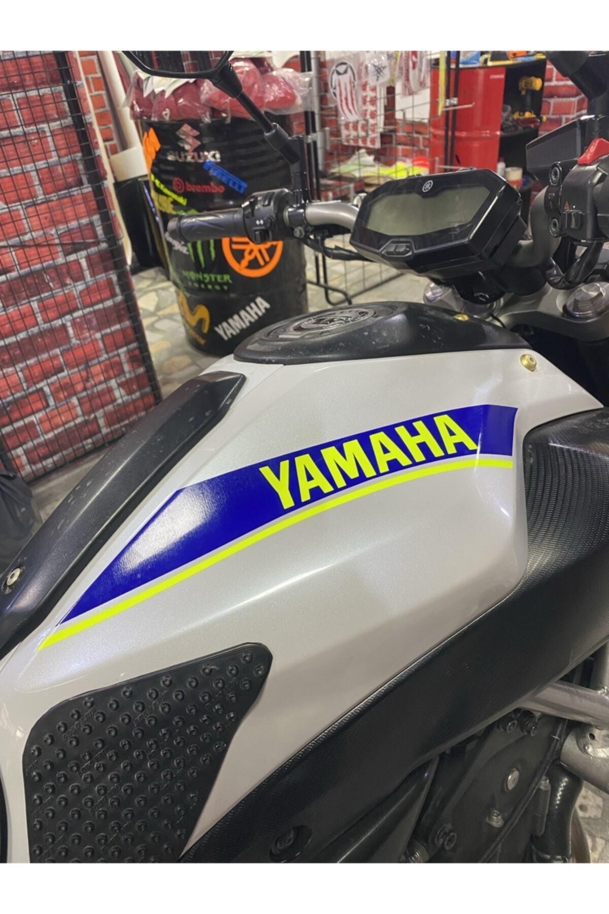 MT07 Fuel Tank Sticker