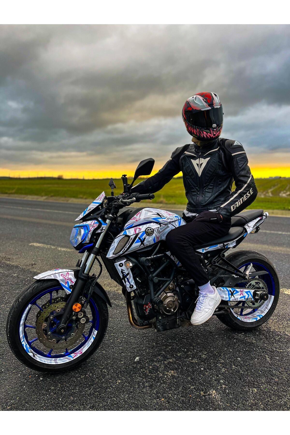 Yamaha MT-07 2018–2019 Double Colour Full Body Sticker Kit – Includes Wheel and Head Stickers