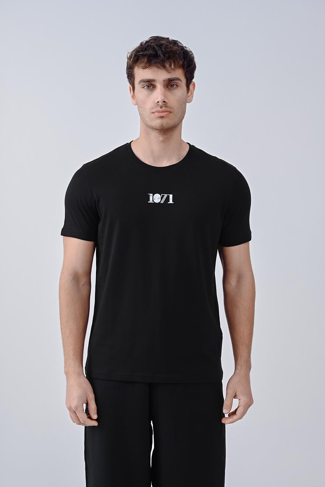 Yeni Sezon 1071 Tasarım Pamuk Bisiklet Yaka Siyah T-shirt 23'