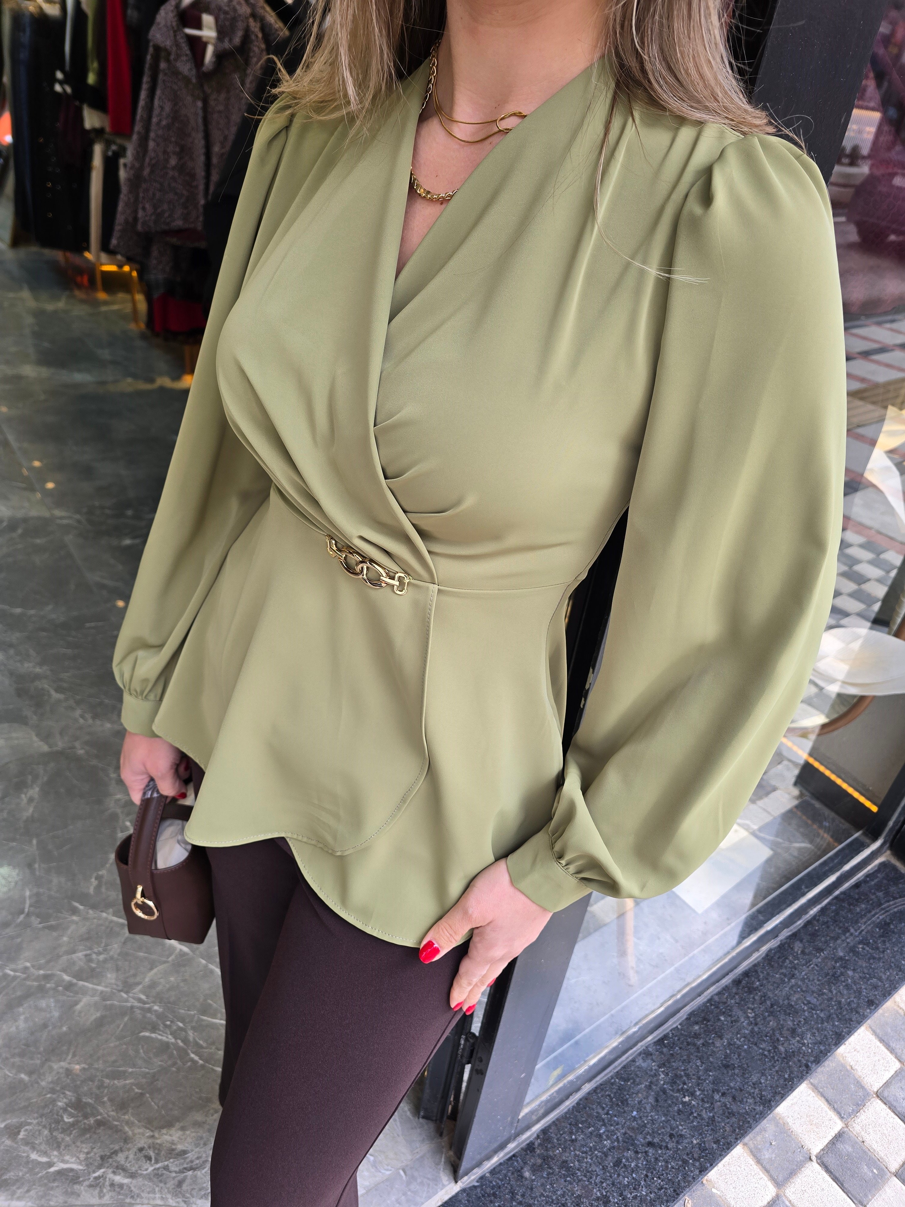 YEŞİL KRUVAZE BLUZ 