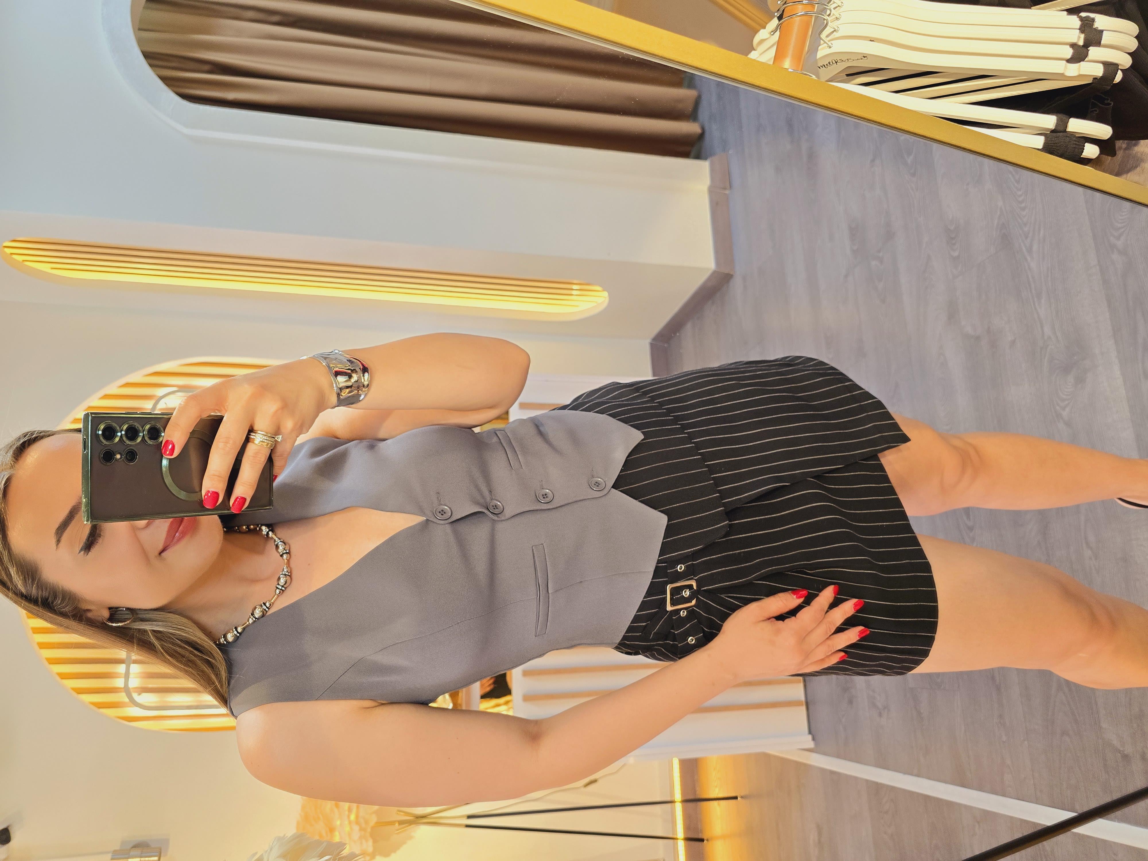 ZARA MODEL ÇİZGİLİ KEMER AKSESUARLIK ŞIK ETEK 