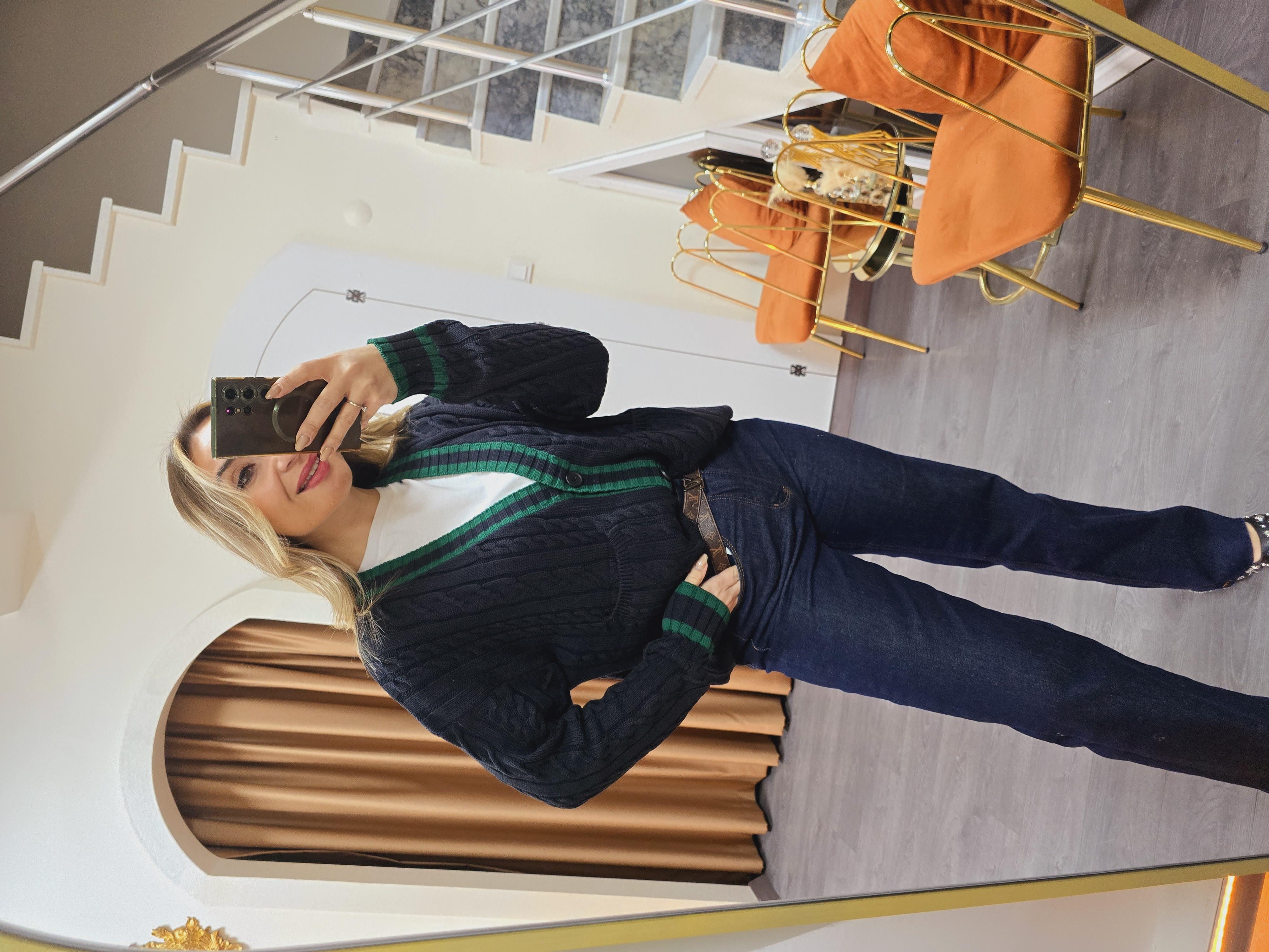 LACİVERT DİLVİN HIRKA