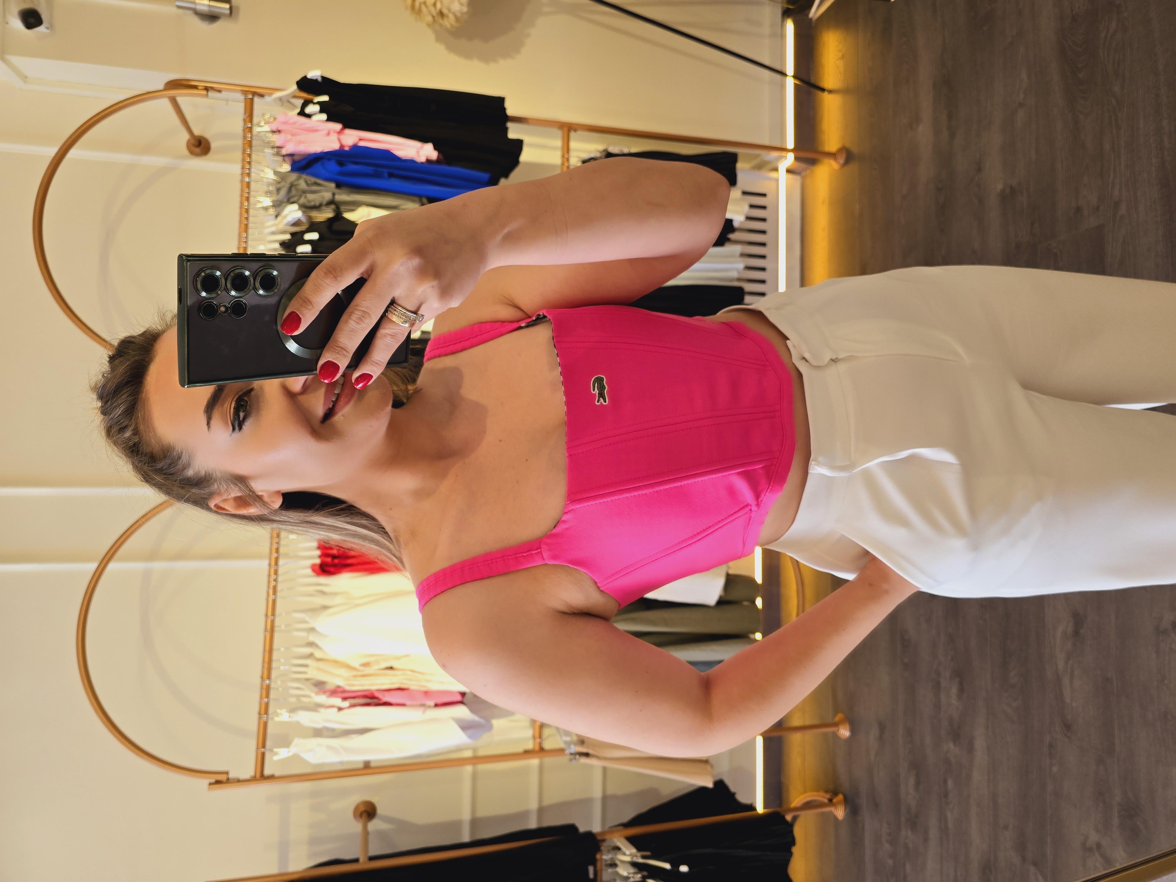 LACOSTE MODEL NEON PEMBE BALENLİ CROP KORSE