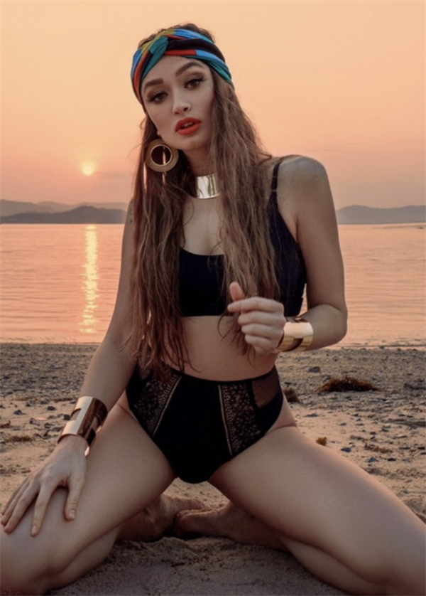 Anna