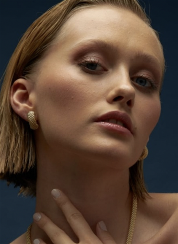 Arina