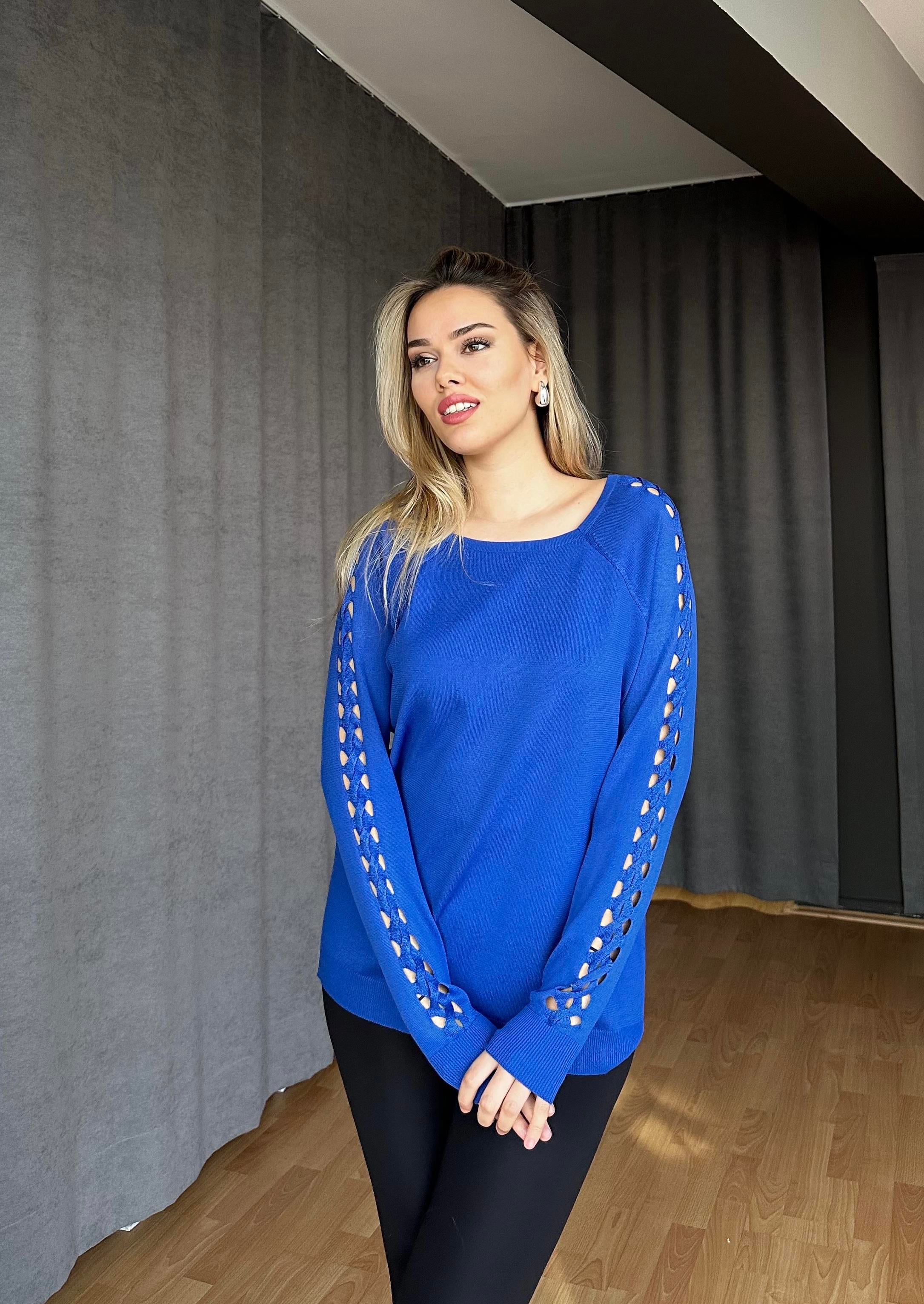 Kolu Saç Örgülü Triko Kazak-Saks Mavi