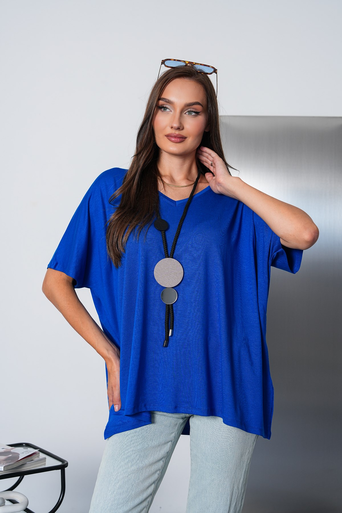 Oversize V Yaka Viskon T-Şhirt-Saks Mavi