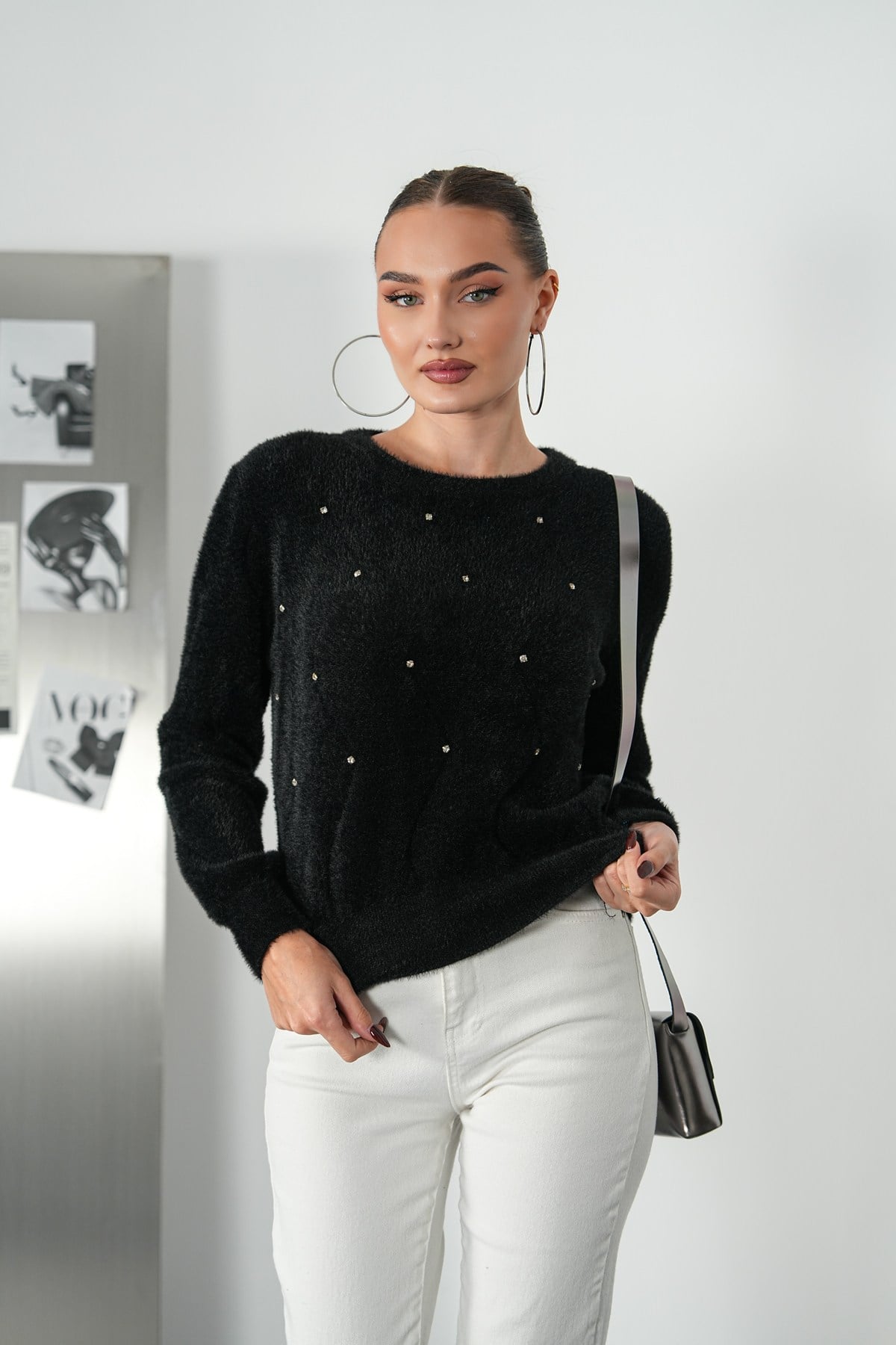 Taş Detaylı Soft Triko Kazak