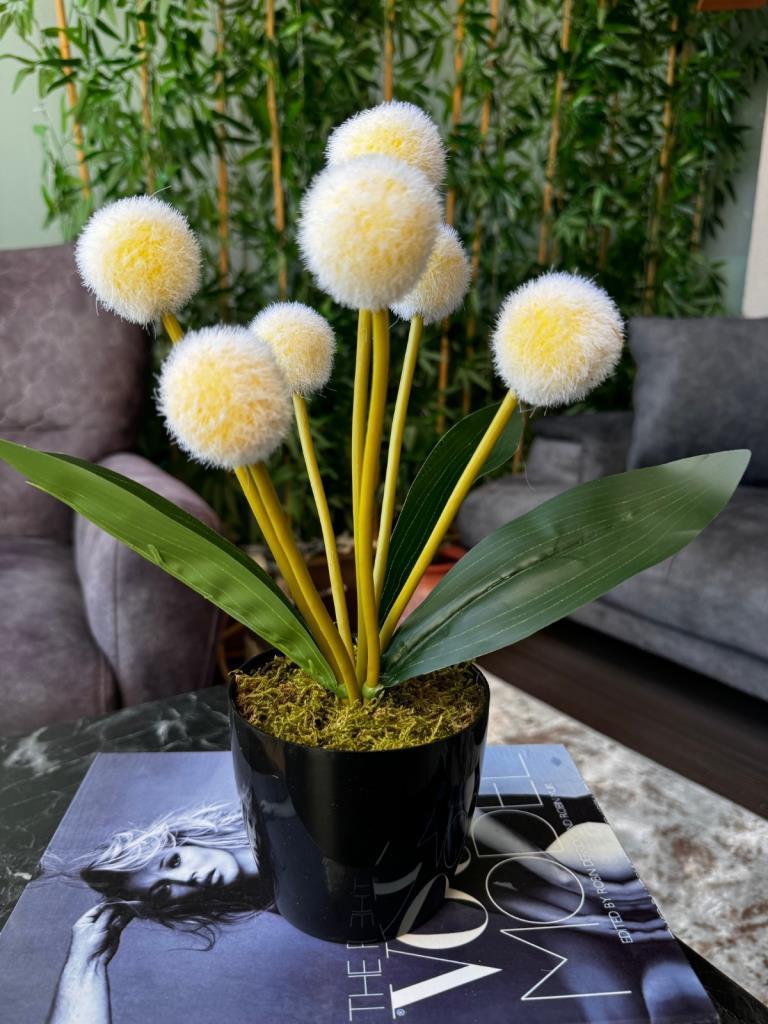 Yapay Çiçek Sarı Pompon Siyah Saksıda Dekoratif Yapay Çiçek 30*20cm