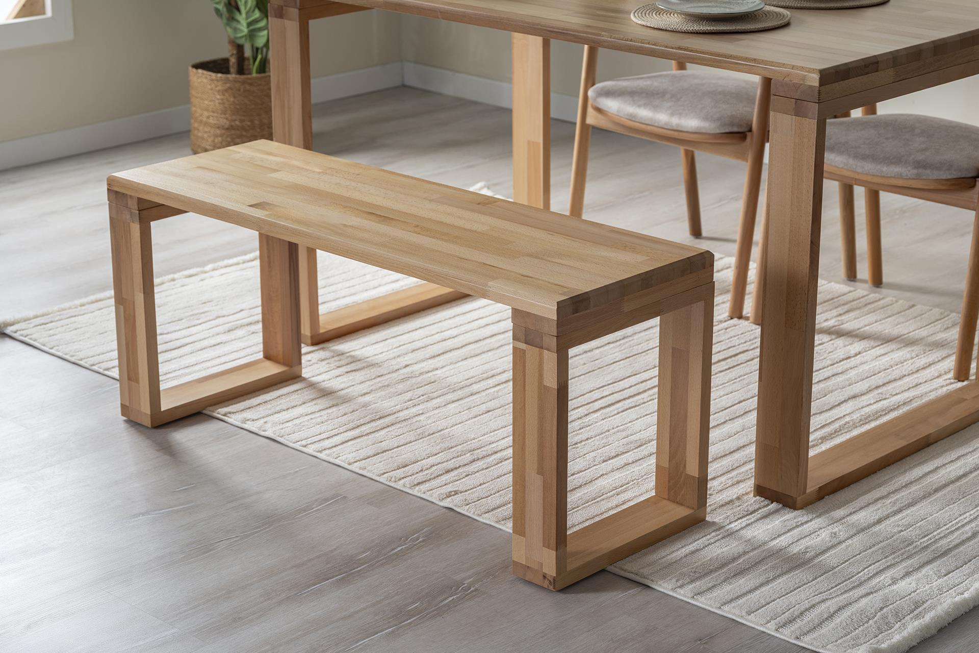 Selene Bench