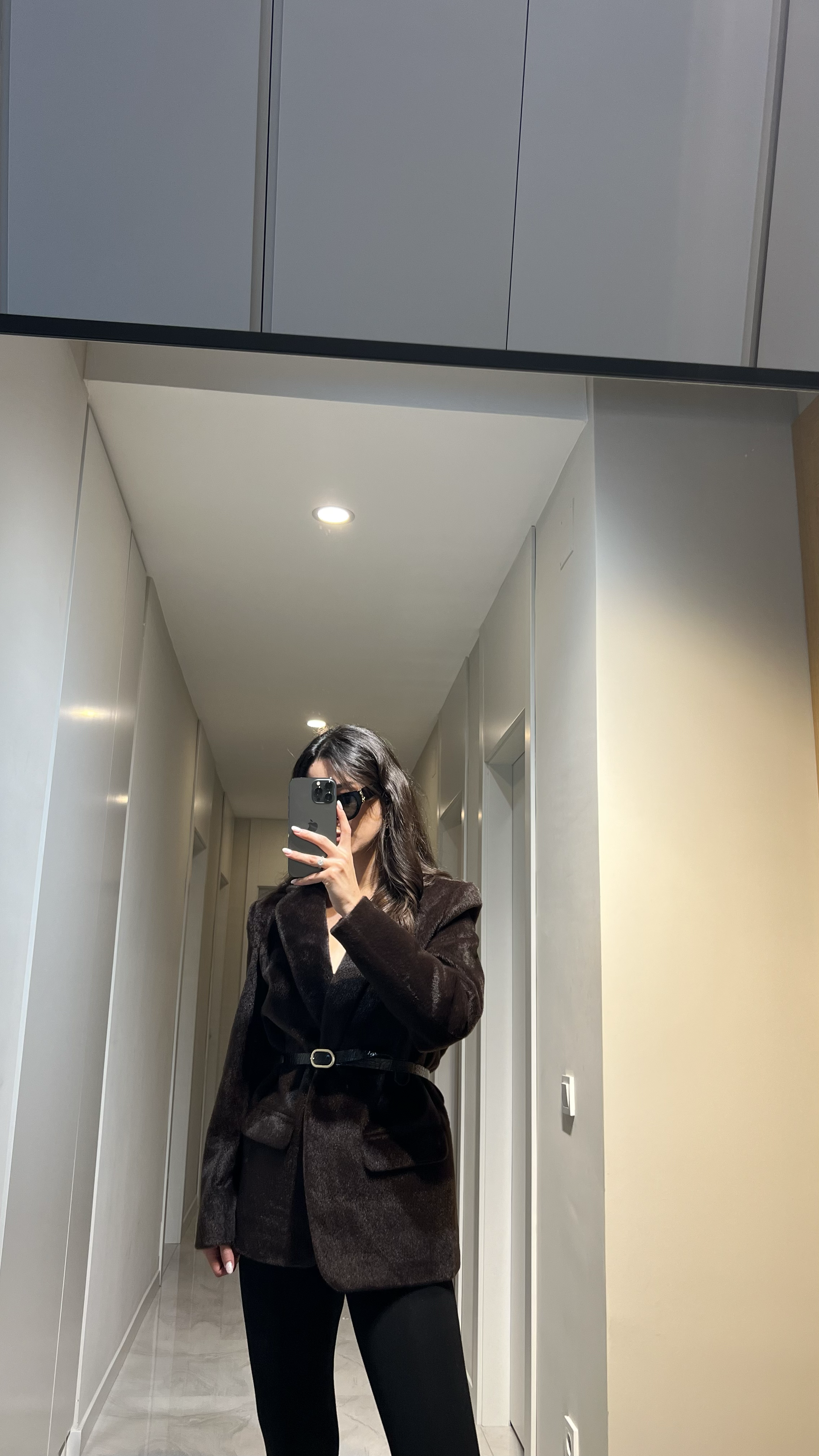 Kesia Kürk Dokulu Acı Kahve Kemerli Blazer