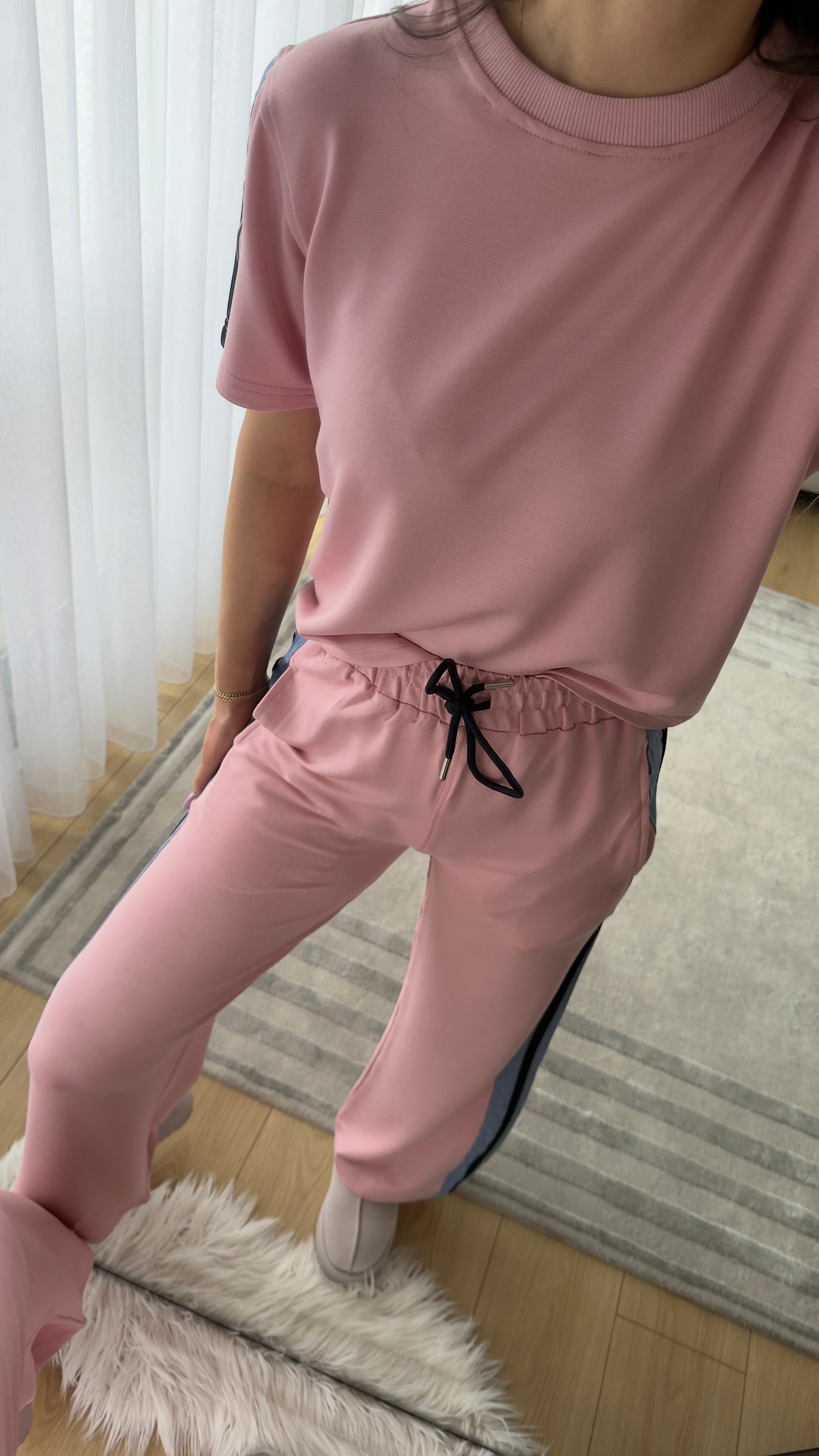 KOT ŞERİT İŞLEMELİ PEMBE MODAL KUMAŞ ALT ÜST TAKIM 