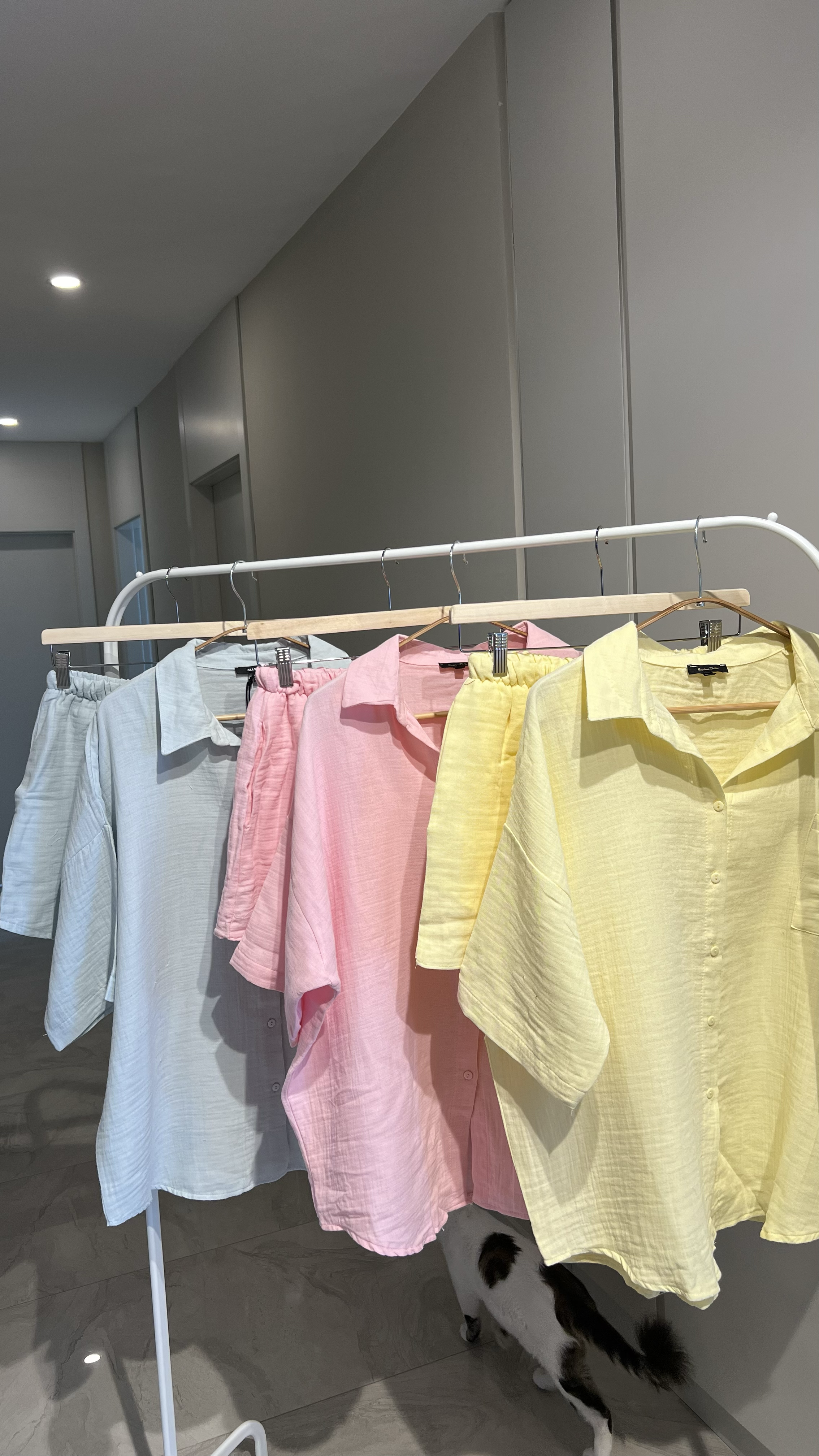 ÇİÇEK SARISI MÜSLİN ŞORTLU TAKIM