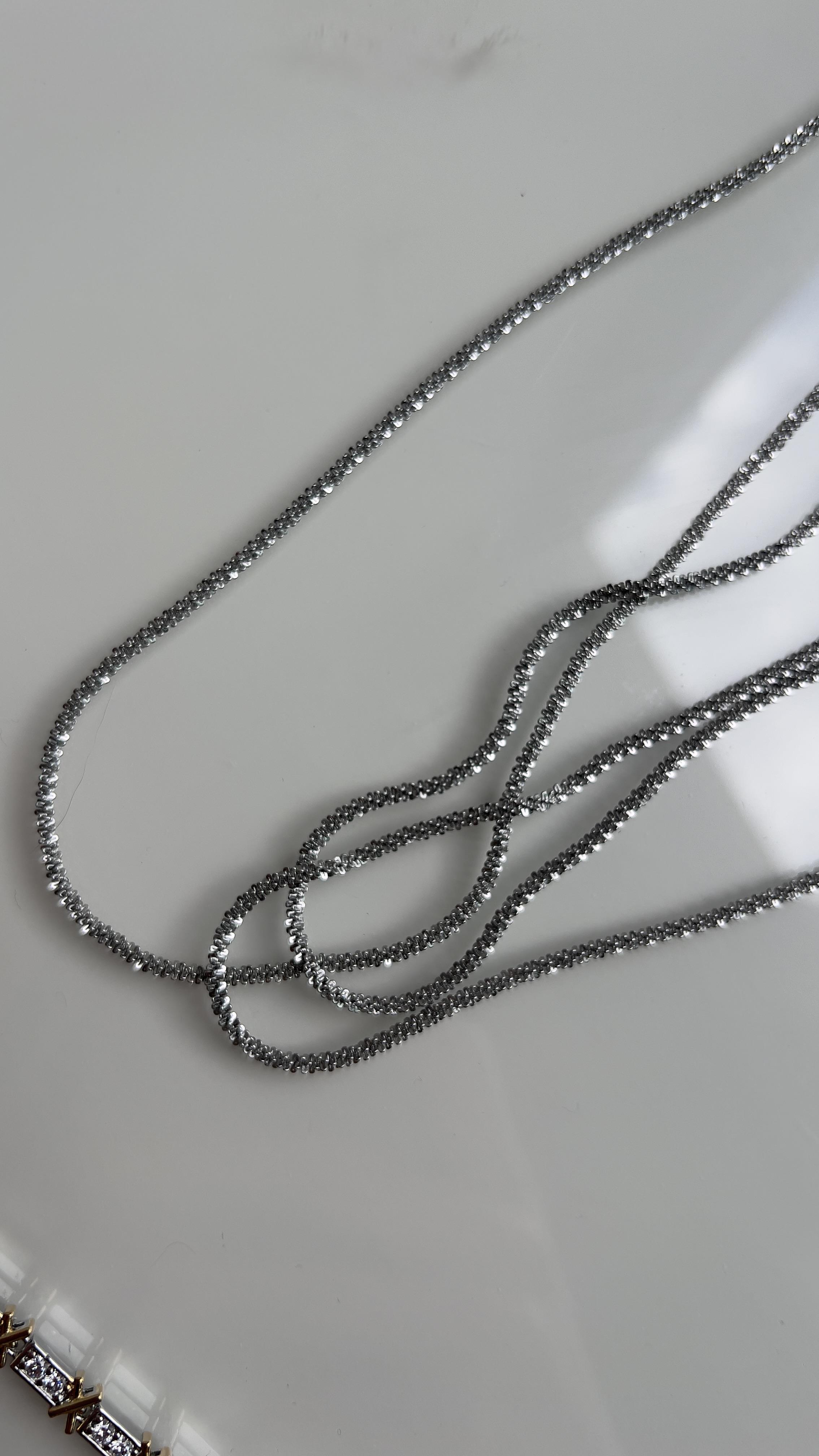 GÜMÜŞ PARLAK MODEL KOLYE