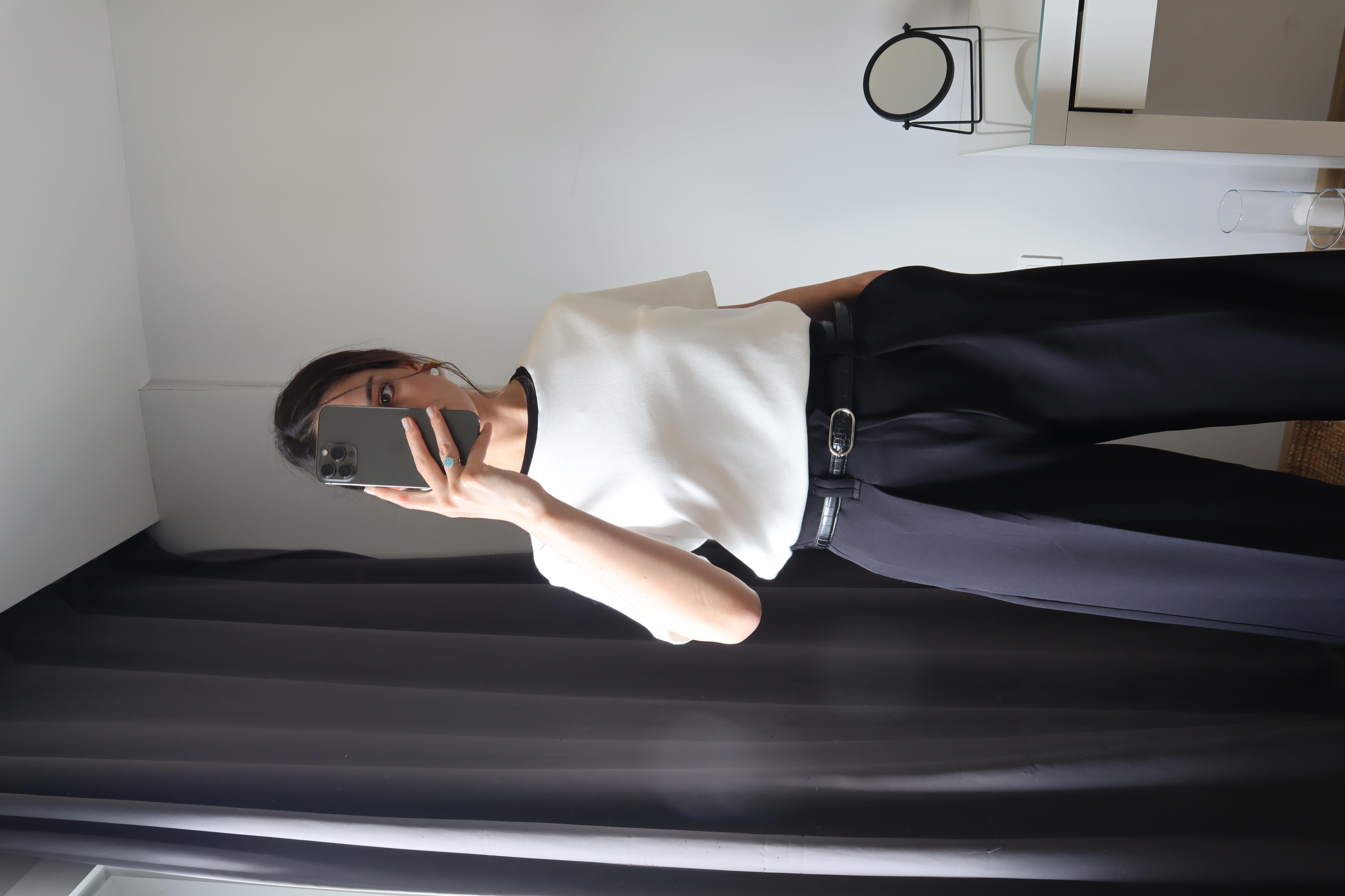 MASSIMO DUTTI MODEL BEYAZ TIŞÖRT