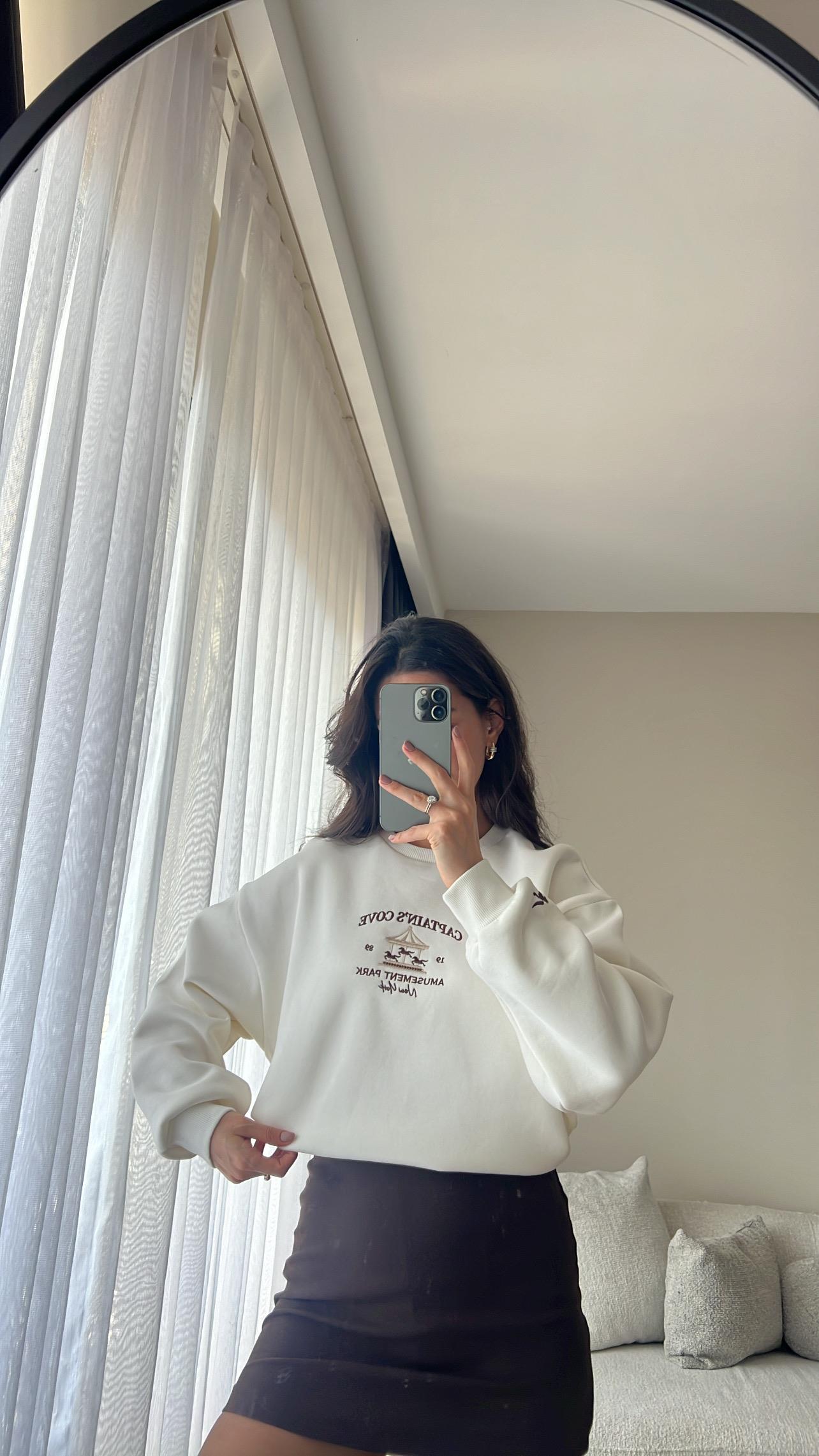 NAKIŞ İŞLEMELİ OVERSİED SWEATSHIRT