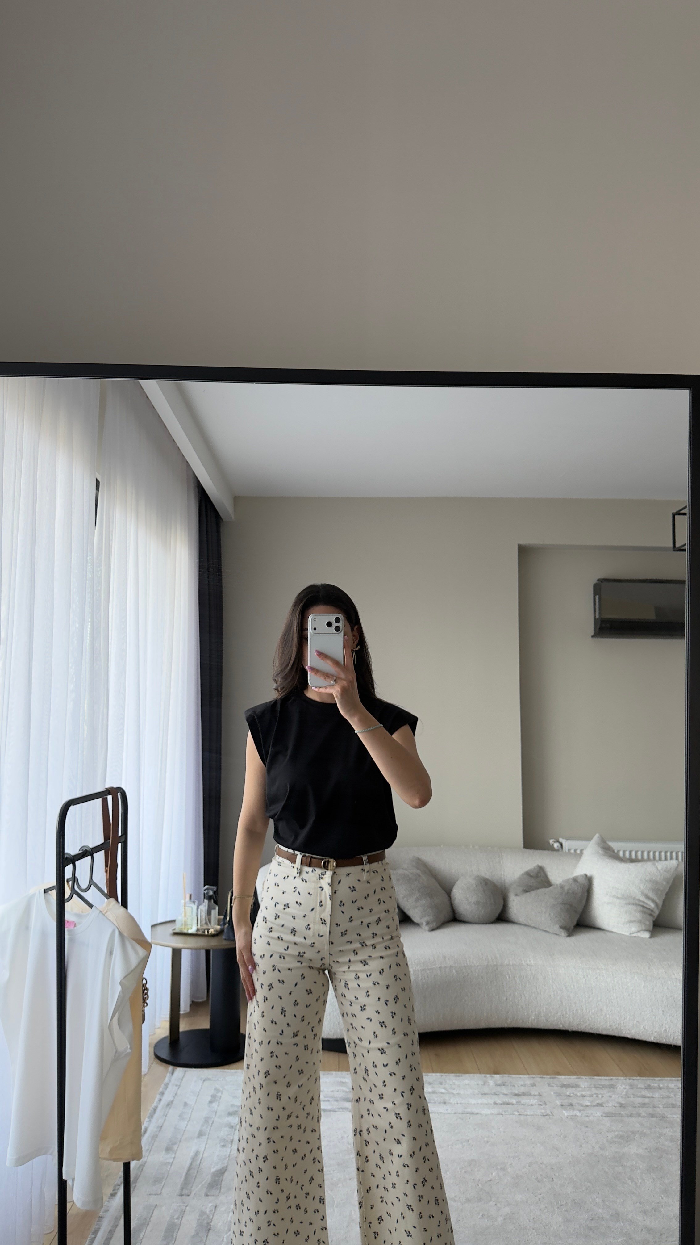 SİYAH VATKALI TİŞÖRT