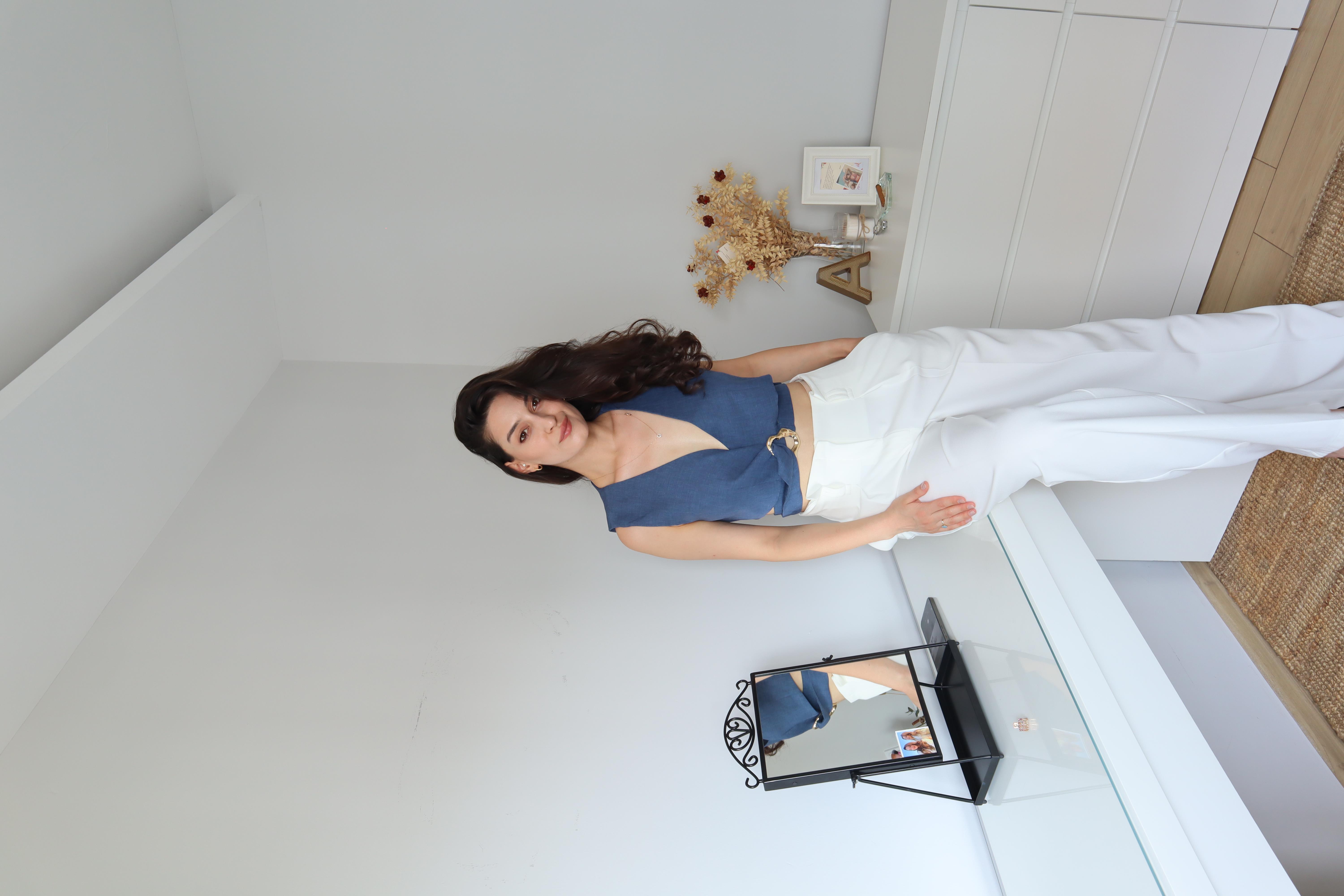 TASARIM MODEL MAVİ YELEK