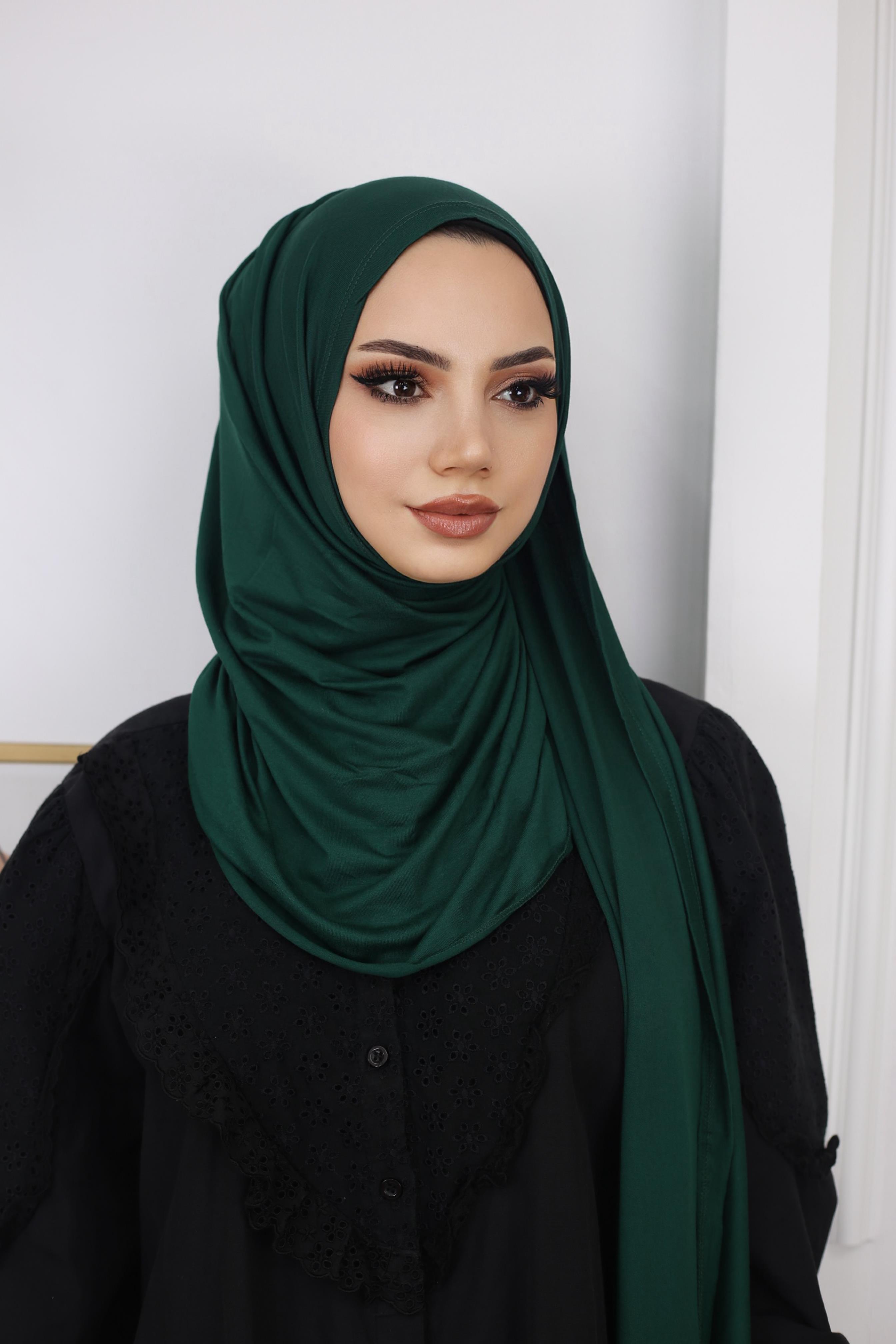 Pratik Penye ŞalFeronis Scarf