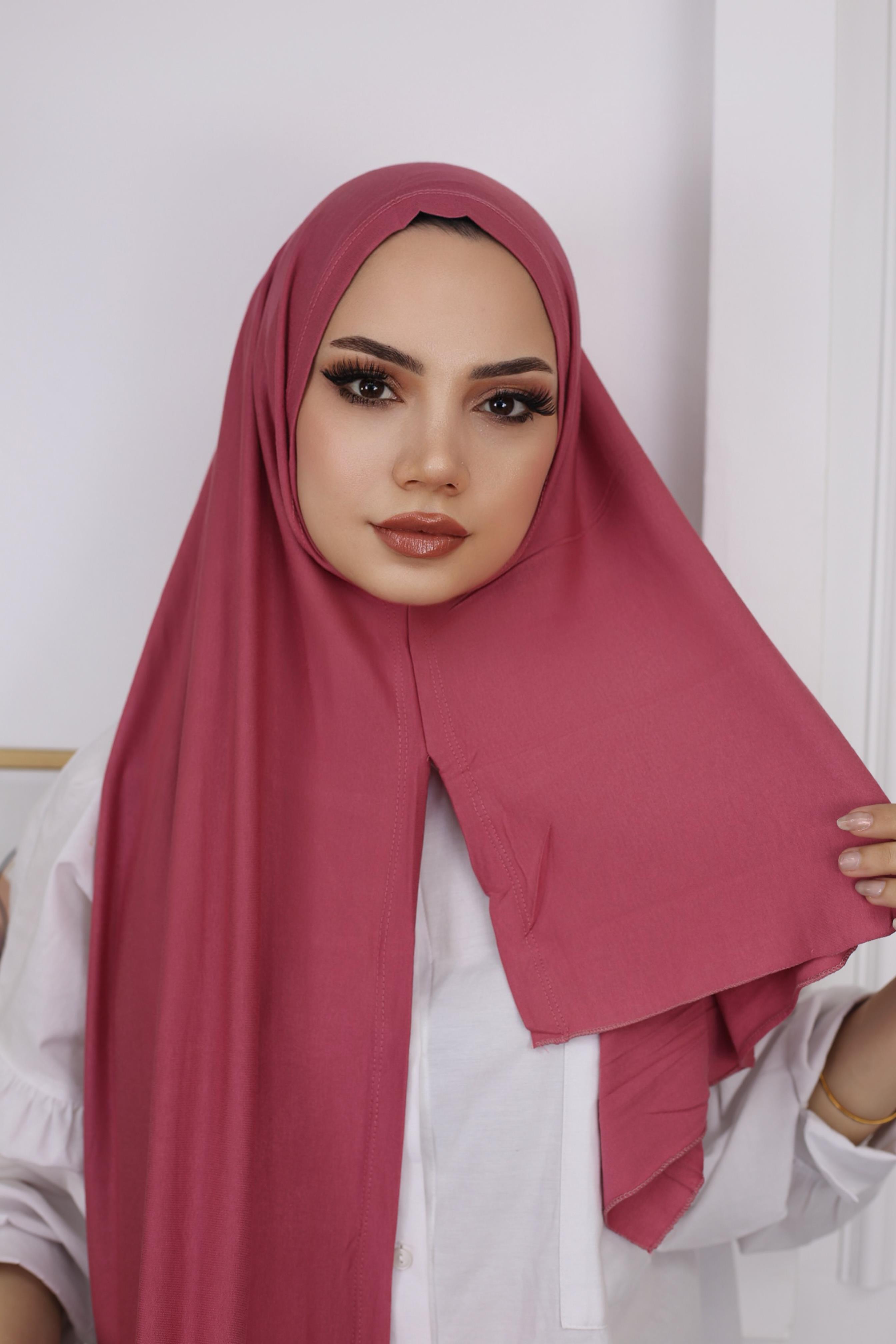 Pratik Penye ŞalFeronis Scarf