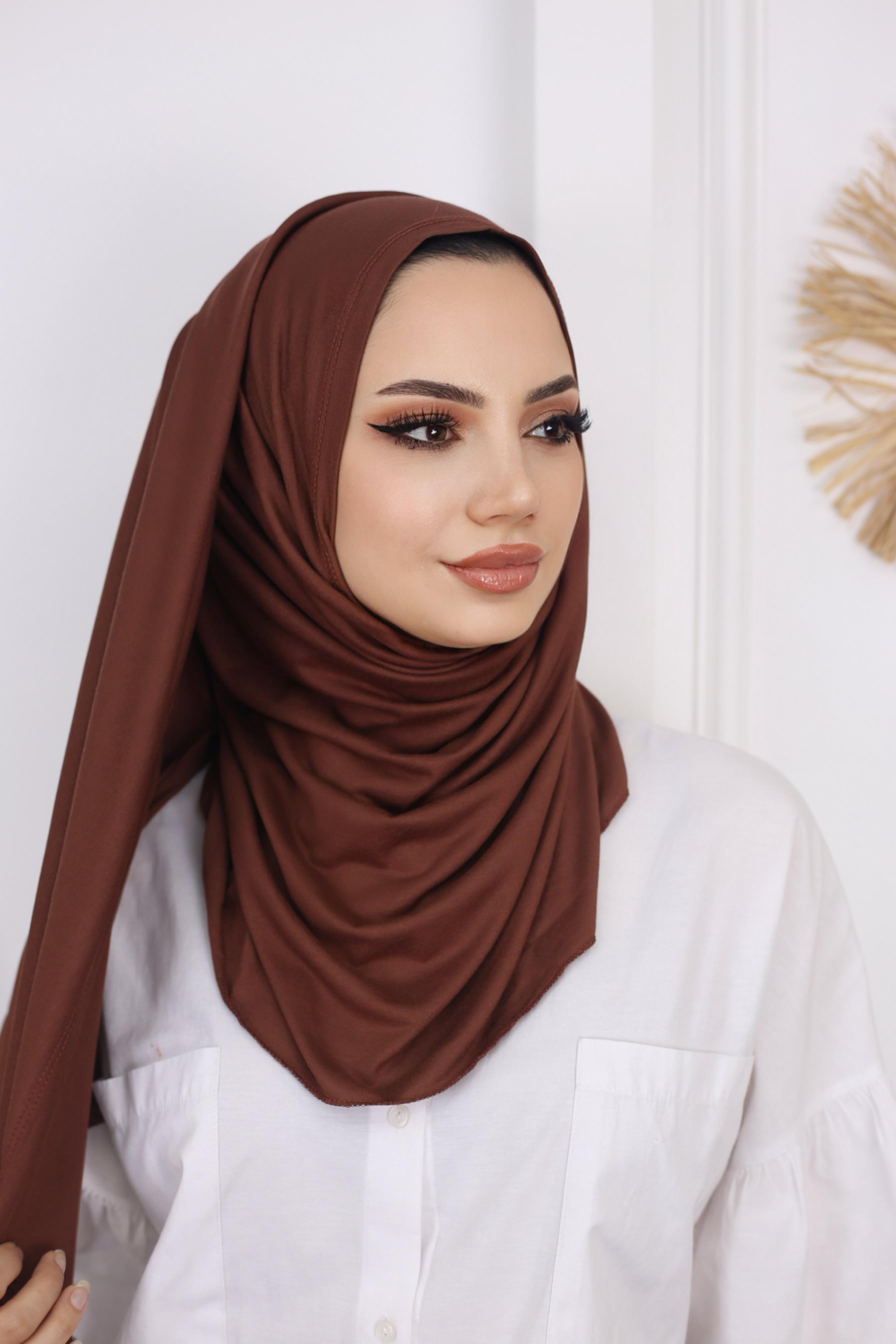 Pratik Penye ŞalFeronis Scarf
