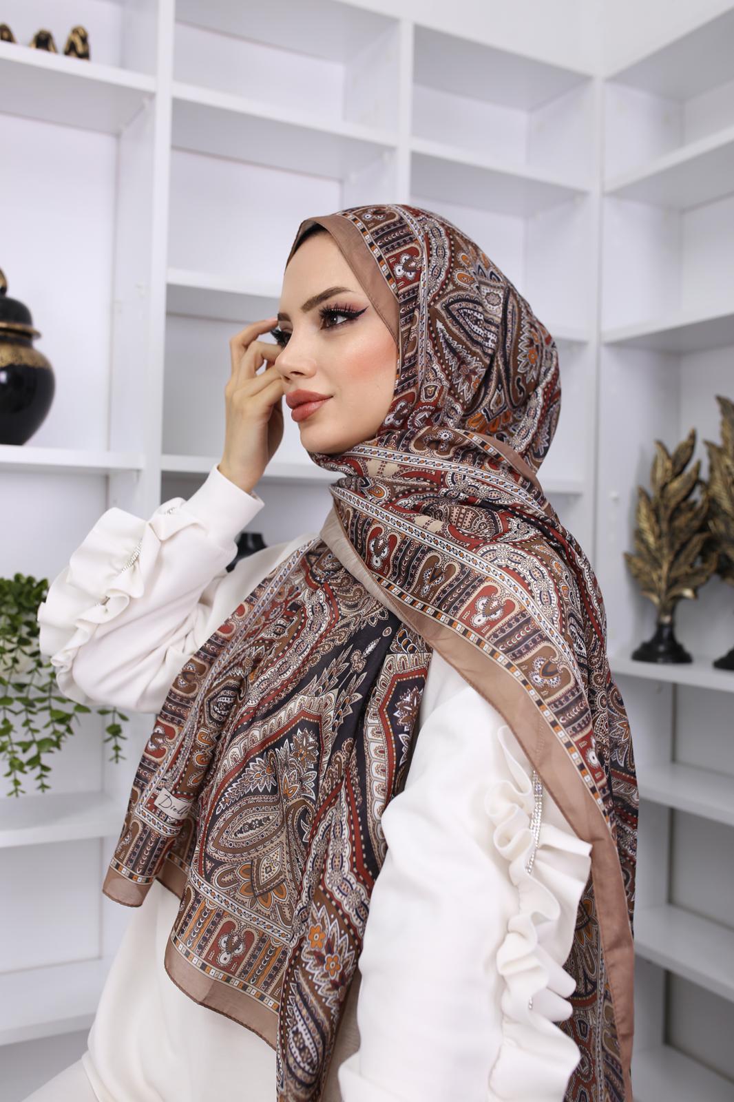 Soft İpek Retro Desen Pamuk ŞalFeronis Scarf