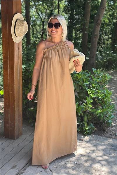 Camel Omuz Bağcıklı Çapraz Yaka Uzun yandan Yırtmaçlı ElbiseELB2401301-CAMEL-S