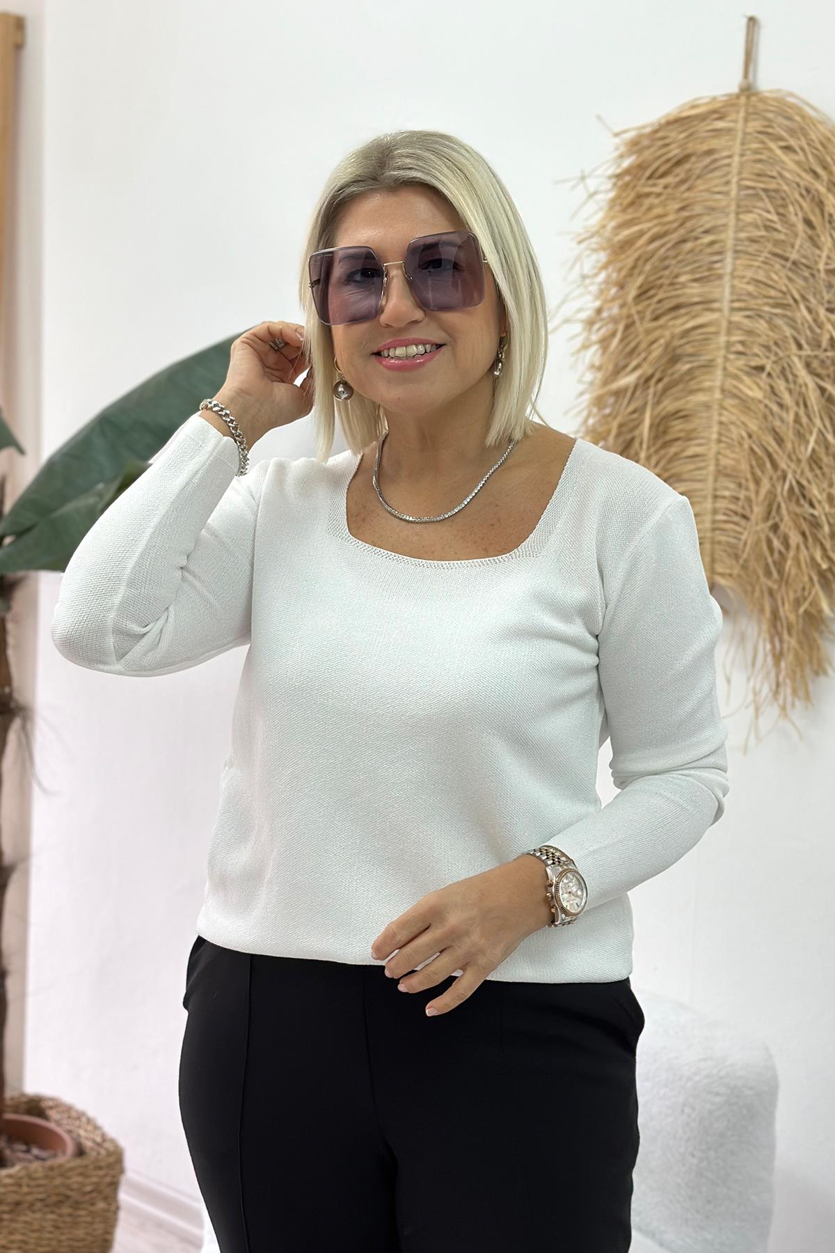 Beyaz Kare Yaka Lycralı TrikoUT24110927-BEYAZ-STD