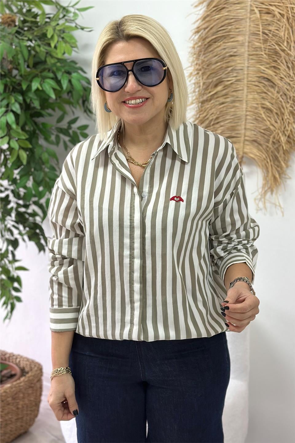 Haki Çizgili Kalp Nakış Cotton GömlekUG02412107-HAKI-S
