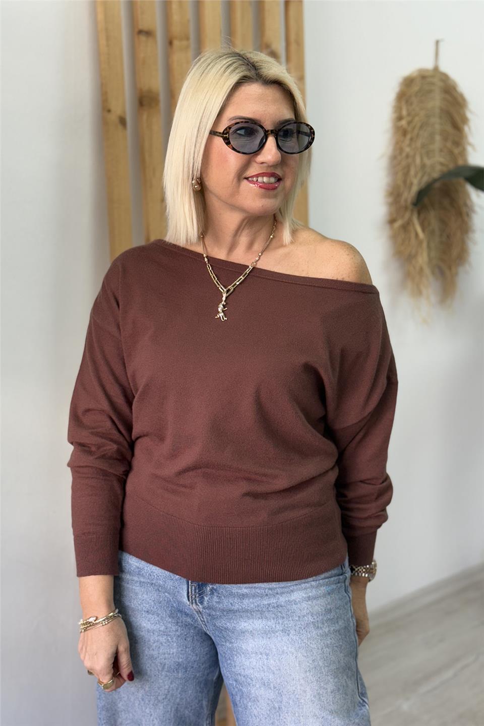 Kahve Omuz Detay Beli Lastikli Düz Renk TrikoUT26001024-KAHVE-STD