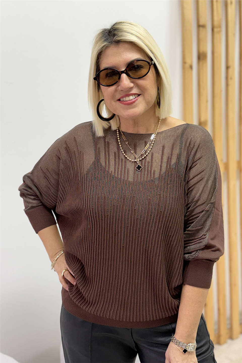 Kahve Yarasa Kol Transparan Kabartma Desenli İnce TrikoUT26001041-KAHVE-STD