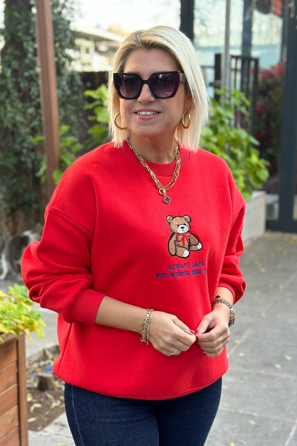 Kırmızı Bisiklet Yaka Teddy Nakışlı SweatshirtUSW0243011-KIRMIZI-STD