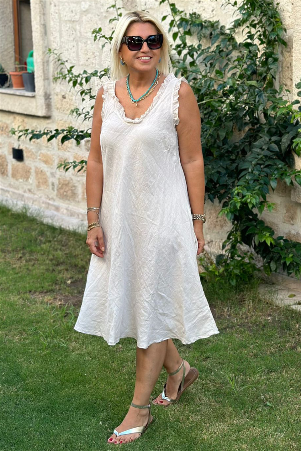 Kolsuz Ön Arka V Yaka Elbise UK2232121285-BEJ-STD