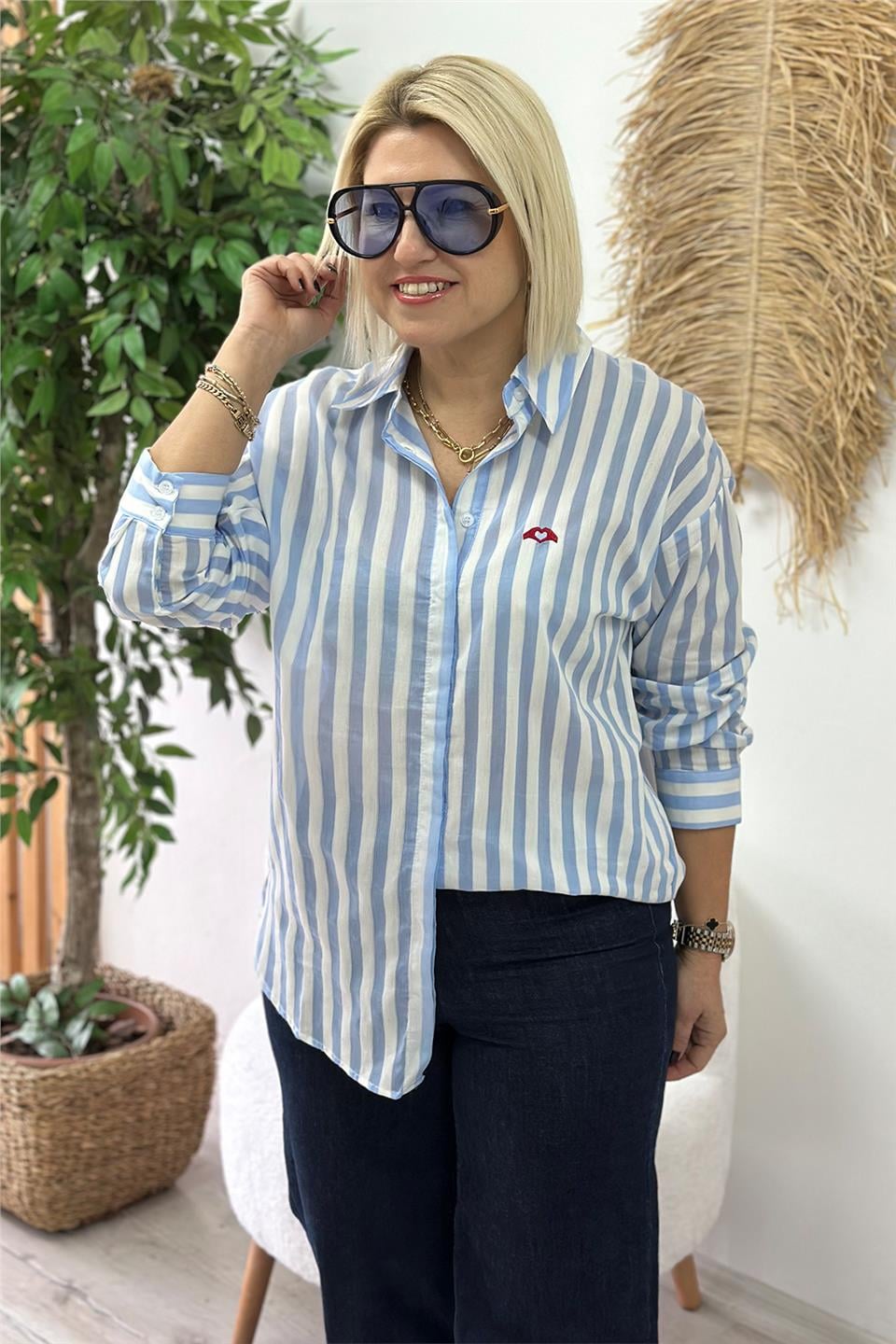 Mavi Çizgili Kalp Nakış Cotton GömlekUG02412107-MAVI-S