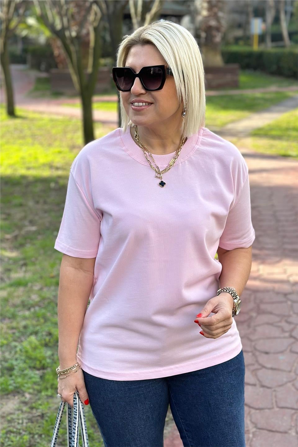 Pembe Bisiklet Yaka Basic TshirtUTS241131-PEMBE-S