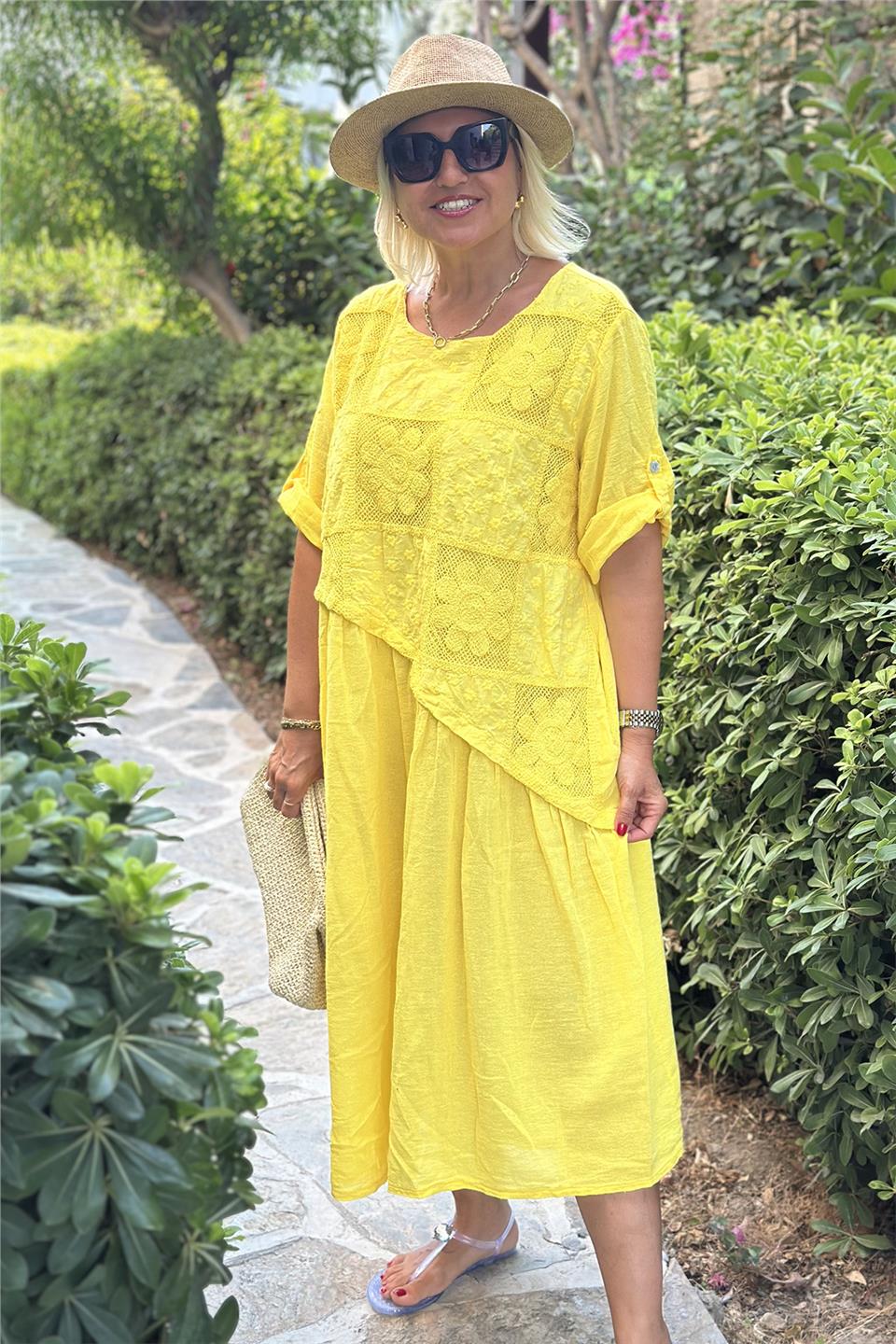 Sarı İthal Kabartma Nakış Pamuk ElbiseELB2401316-SARI-STD