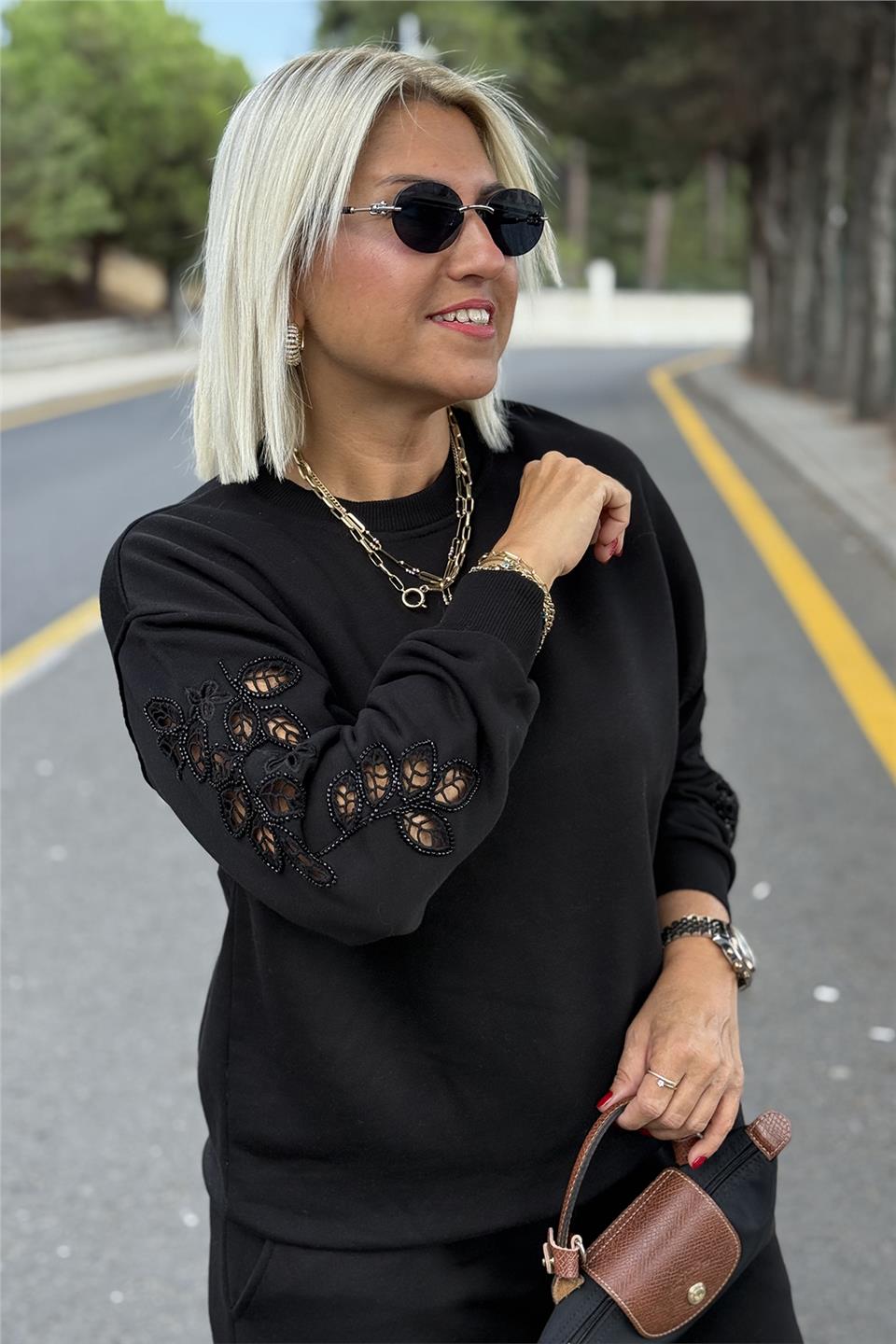 Siyah Bisiklet Yaka Kol Nakışlı SweatUSW0243016-SIYAH-S