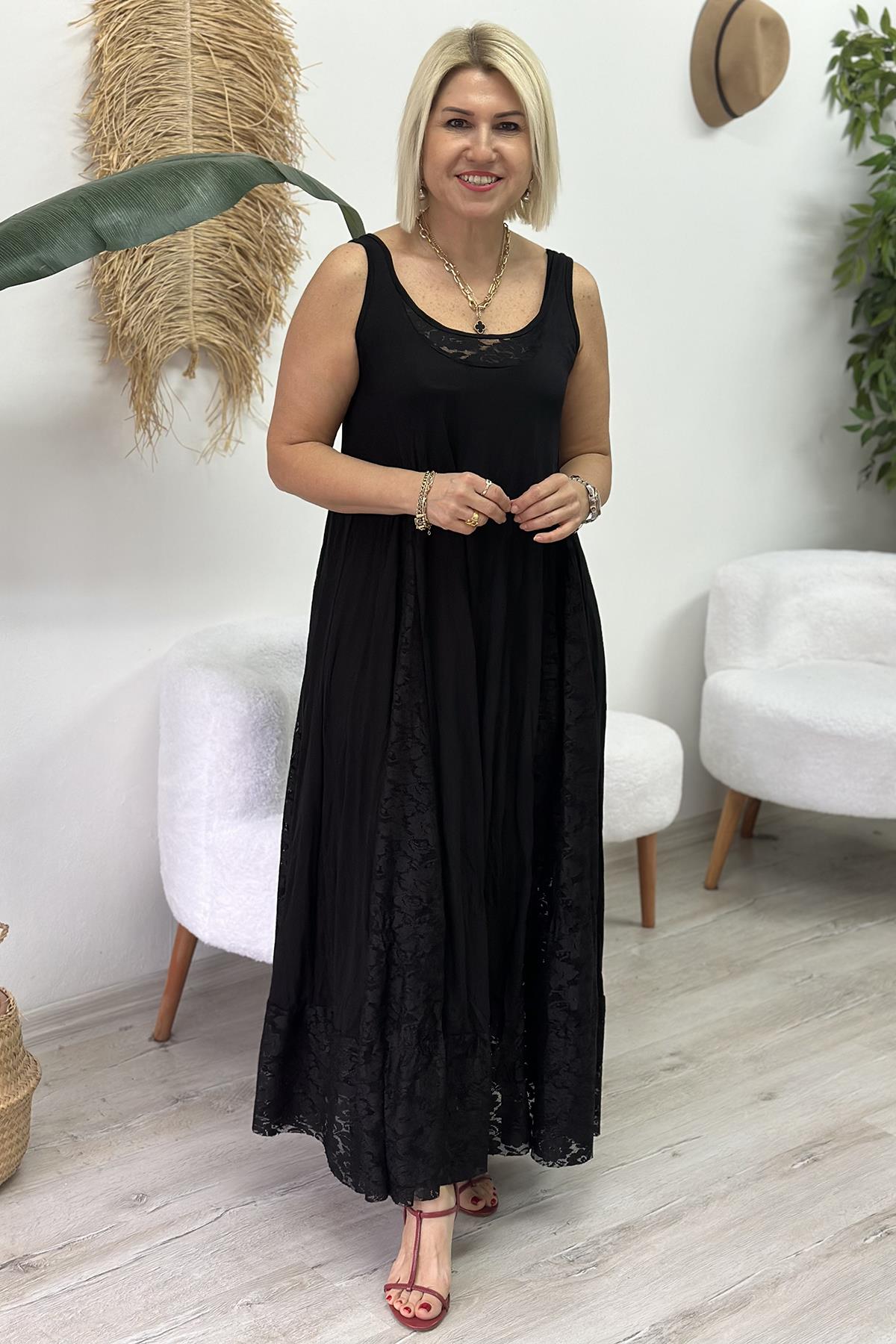 Siyah Kolsuz İçi Astarlı Dantelli Penye ElbiseELB2401235-SIYAH-STD