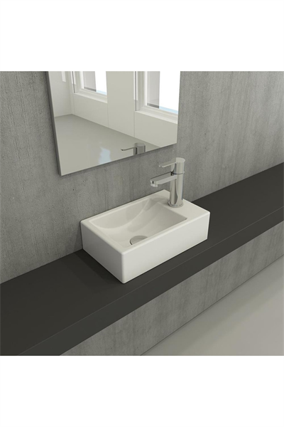 Bocchi 1419-002-0126 Milano Dar Sağ Lavabo 37 Cm Mat Beyaz