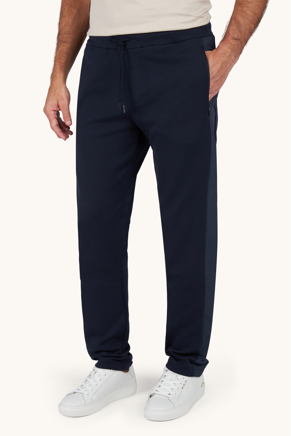 mens-woven-cotton-nylon-joggersspor-gi-e0d43d.jpg