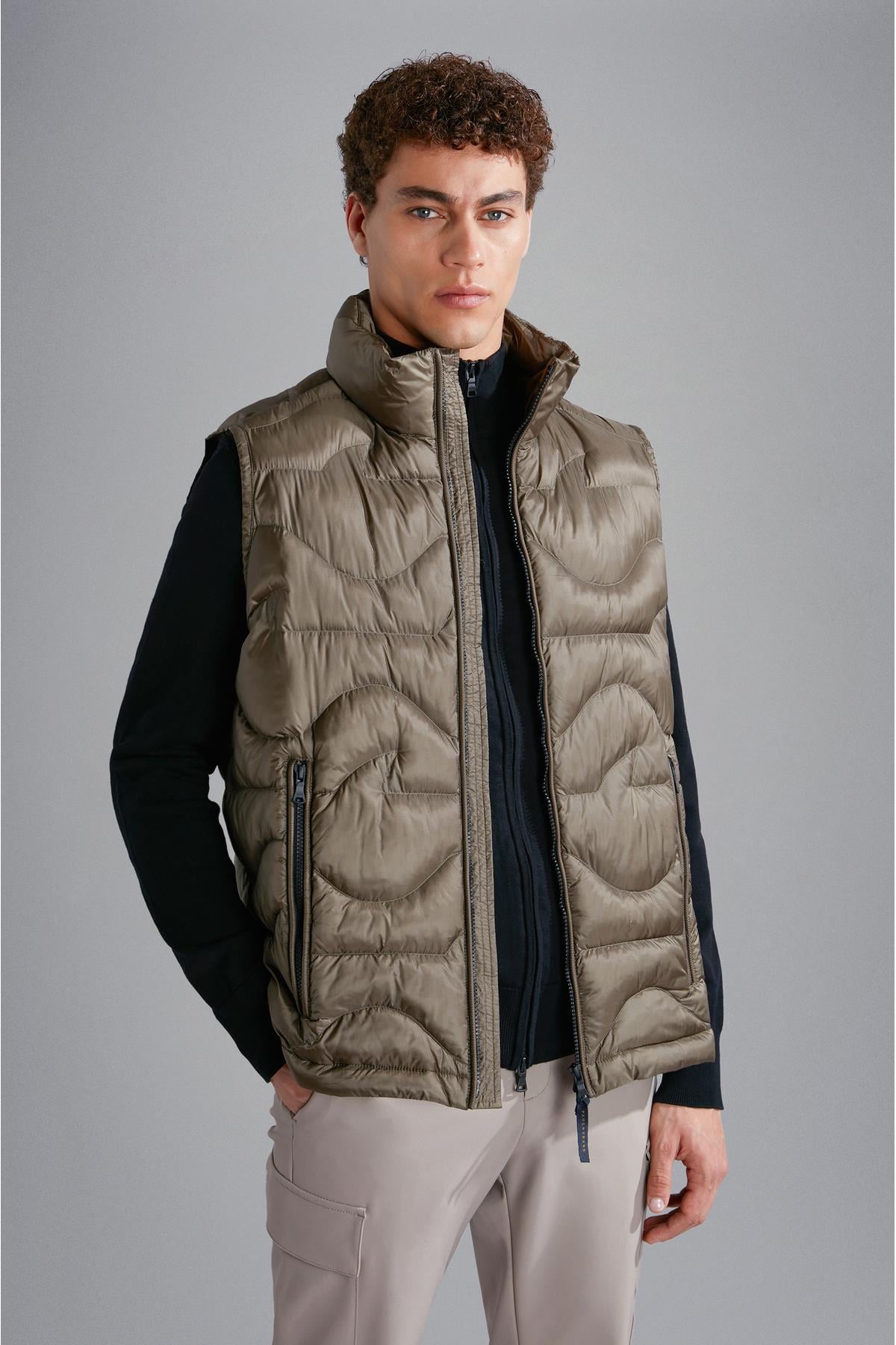 quilted-waistcoatdis-giyimpaulshark-7efd46.jpg