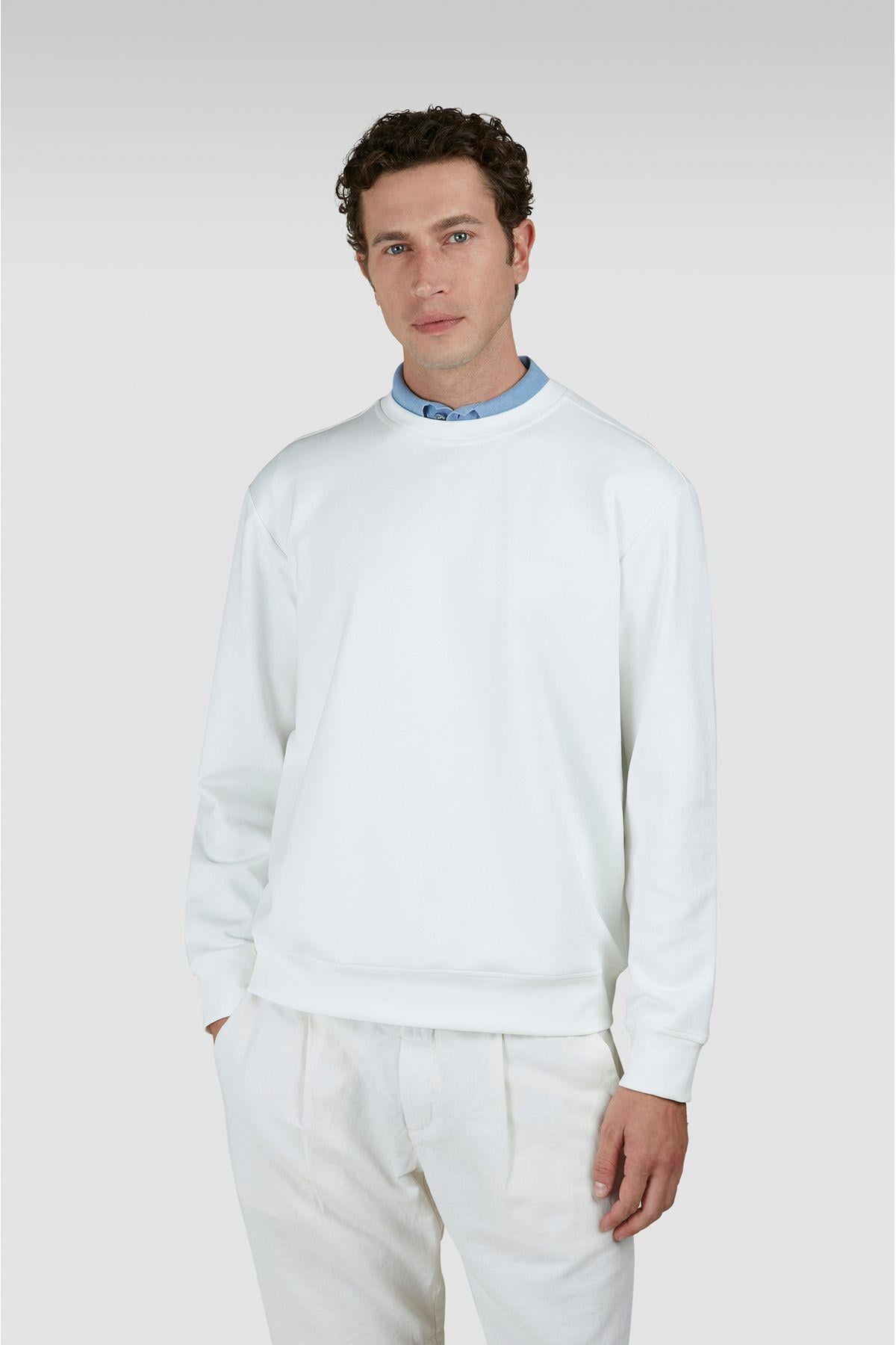 erkek-regular-fit-yuvarlak-yaka-arkasi-30-b4b.jpg
