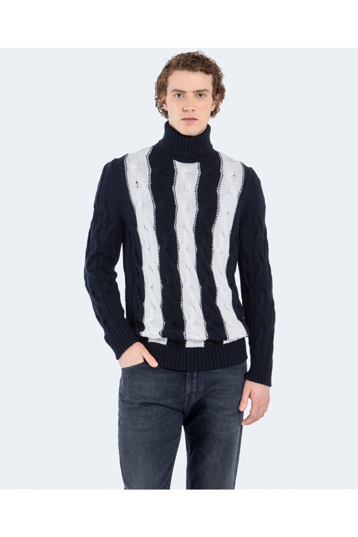 mens-woollen-turtleneck-f-9c43.jpg