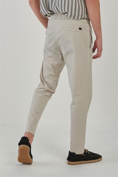 Beli Lastikli Düğmeli Smart Kumaş Pantolon