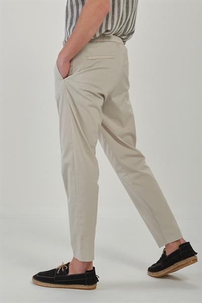 Beli Lastikli Düğmeli Smart Kumaş Pantolon