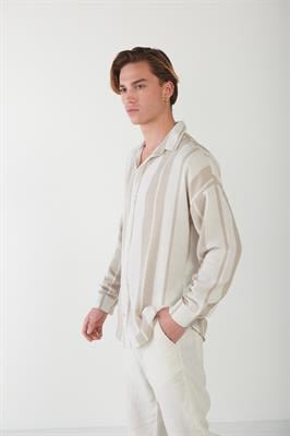 Buldan Yaka Çizgili Gömlek