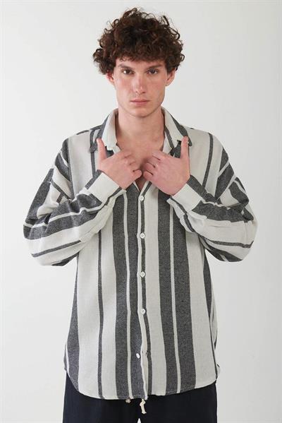 Buldan Yaka Çizgili Gömlek