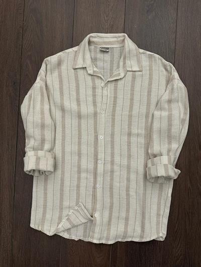 Buldan Yaka İnce Çizgili Gömlek