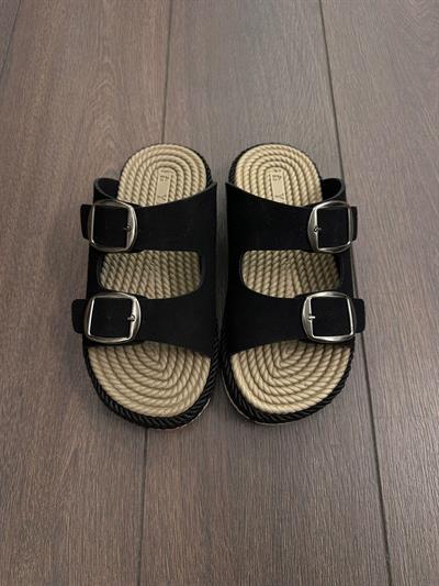 Çift Bant Tokalı Livia Terlik - Siyah